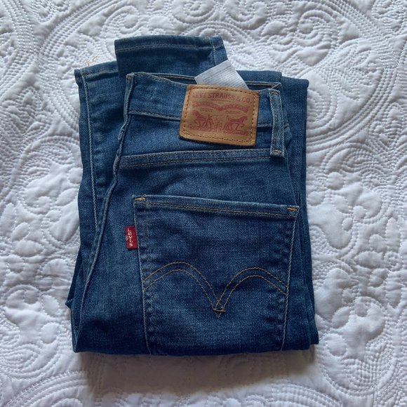 Levi's Mile High Super Skinny Jeans - Picture 1 of 3